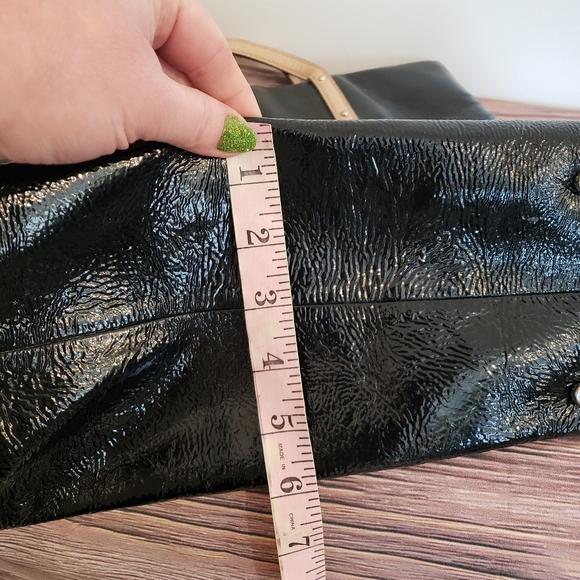 Kate Spade Leather Purse - Picture 14 of 15